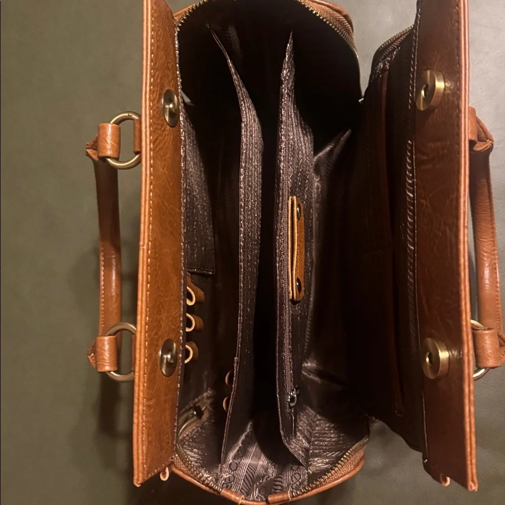 NEW, Cobbler Legend-Elegant Brown Leather Satchel - Picture 6 of 12